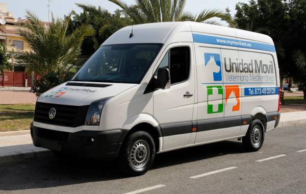 Unidad Móvil Veterinaria Mediterráneo