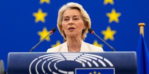 La UE cambia las reglas para comprar o adoptar perros y gatos: a partir del 31 de agosto de 2028, será obligatorio entregar por escrito su historial clínico, vacunas y cuidados específicos