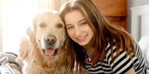 Un estudio revela que crecer con un perro podría ayudar a los adolescentes a afrontar mejor el estrés durante toda su vida